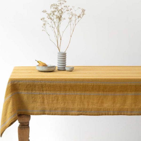 Lněný ubrus 140x140 cm Amber Bronze Stripes – Linen Tales